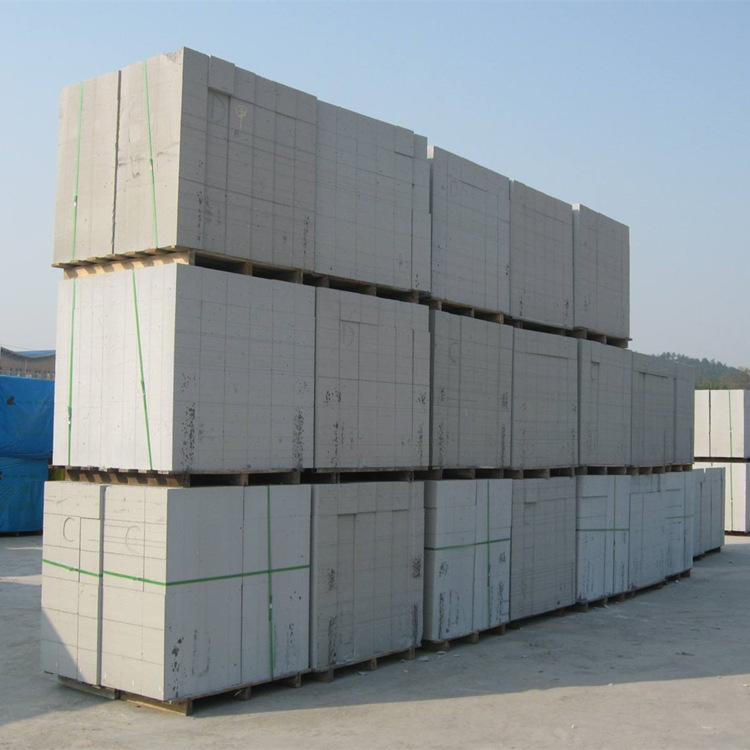 搬运宁波台州金华厂家：加气砼砌块墙与粘土砖墙造价比照分析